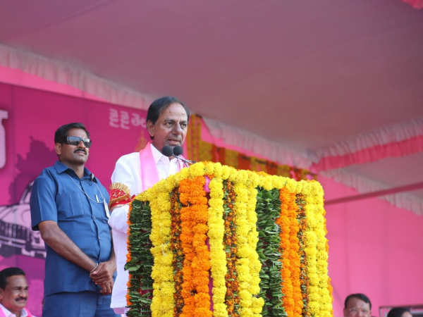 సహనం కోల్పోయిన వ్యాఖ్యలు..! సోయి తప్పిన మాటలు..!!
