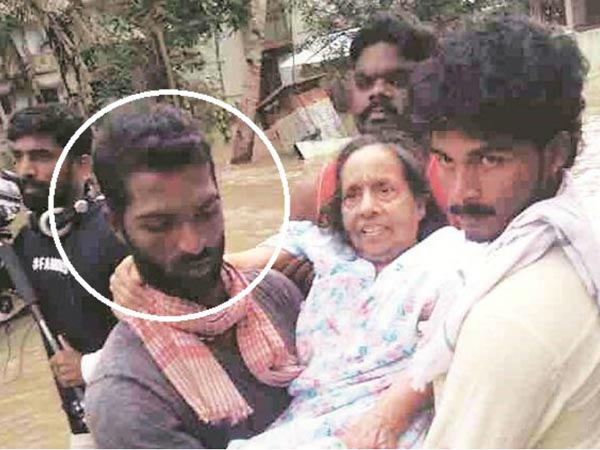 తొలుత ముందుకొచ్చిన యువకుల్లో జినేష్