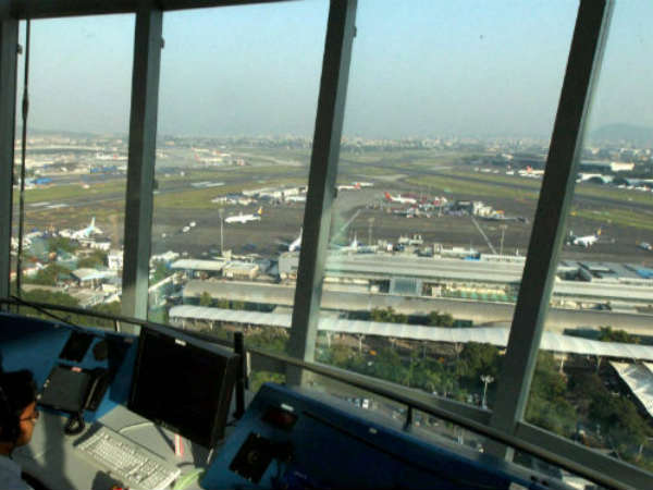 Mumbai airport runway shutdown for 6 hours,affects 300 flights Mumbai airport runway shutdown for 6 hours,affects 300 flights