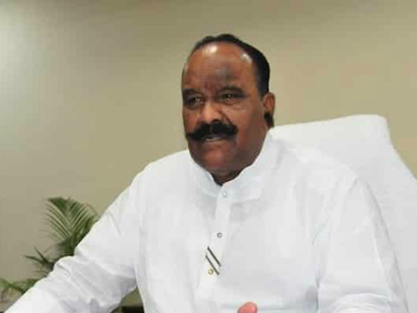 తన అల్లుడి సంగతి దేవుడెరుగు..! ఇప్పుడు తనకే సీటు గోయిందా అనే పరిస్థితి..!!