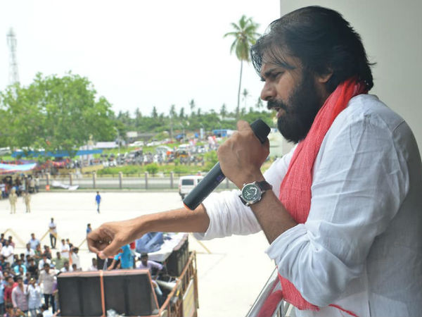 వినూత్నం...జనసేన దీక్షకులు