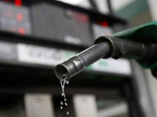 Petrol, diesel prices at record highs, Rs 91.08 per litre in Mumbai: Check todays rate Petrol, diesel prices at record highs, Rs 91.08 per litre in Mumbai: Check todays rate