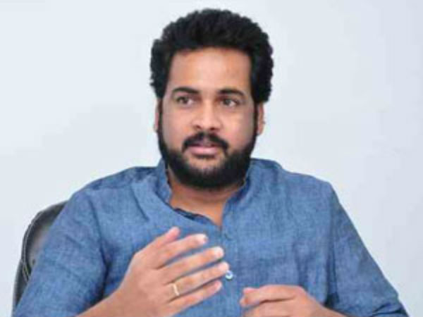 Hero Sivaji released another video from America over YCP leaders Police Complaint Hero Sivaji released another video from America over YCP leaders Police Complaint