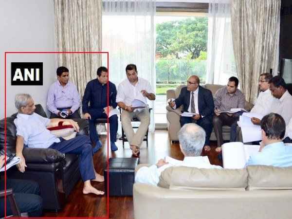 Amid reports of poor health, Chief Minister’s Office releases image of Manohar Parrikar Amid reports of poor health, Chief Minister’s Office releases image of Manohar Parrikar