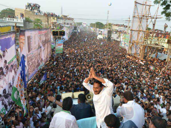 వైసీపీ కార్యకర్తలే 108కి ఫోన్ చేశారు