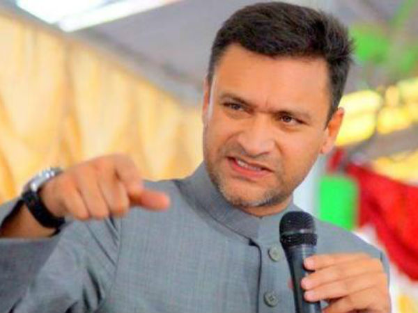 Any CM has to bow before us, says Akbaruddin Owaisi Any CM has to bow before us, says Akbaruddin Owaisi