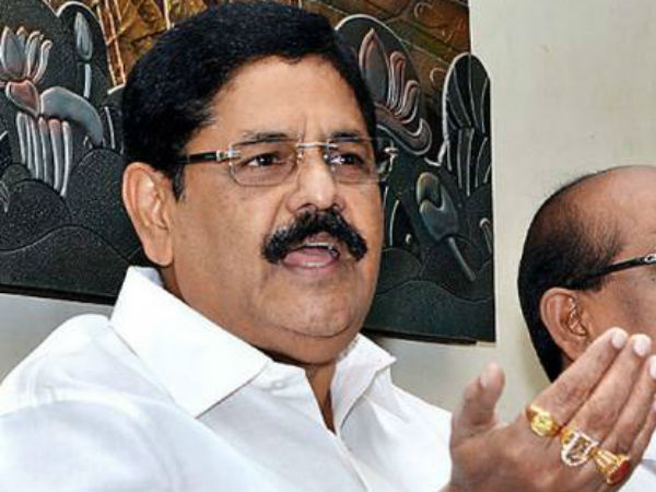 జగన్ మీద దాడిని తక్కువ చూపే ప్రయత్నం