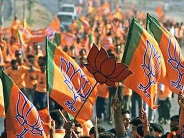 మేమే గెలుస్తాం.. పార్టీల ధీమా