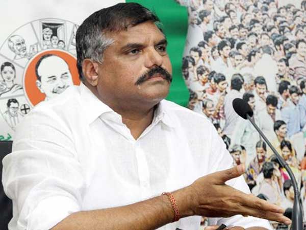 తప్పులు చేసి బయట దేశాలకు పారిపోయినట్లుగా