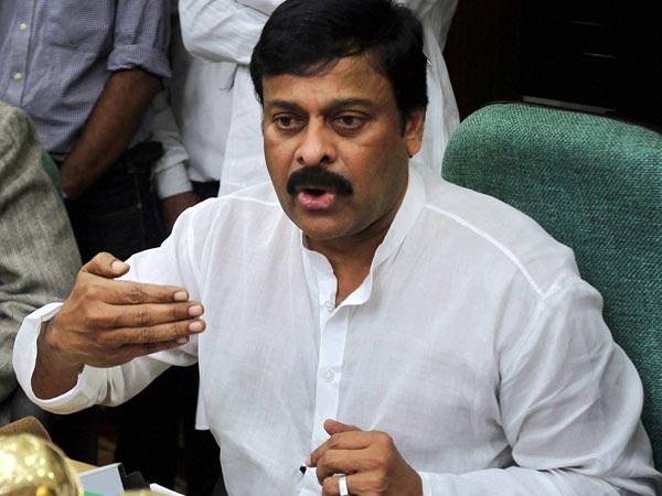 కాంగ్రెస్ టీడీపీ పొత్తుపై అలిగిన చిరంజీవి