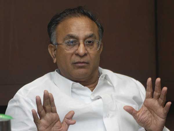 నేను సీఎం రేసులో లేను