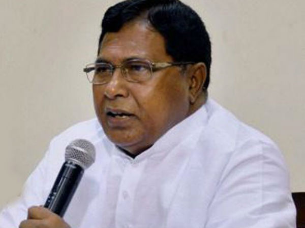 కేసీఆర్తో పోలిక అవసరం లేదు