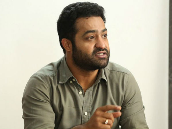 అక్క గెలుపుకు తమ్ముడి సహాకారం కావాలంటున్న అభిమానులు..! స్పందించని జూనియర్ వర్గం..!!