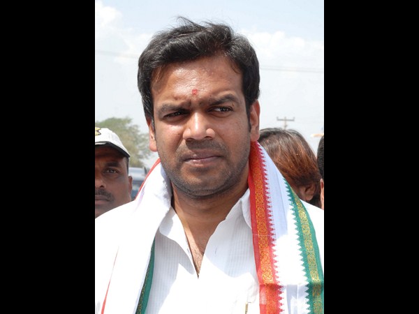 రాజేంద్రనగర్ కాంగ్రెస్ టికెట్ రేసులో కార్తీక్ రెడ్డి