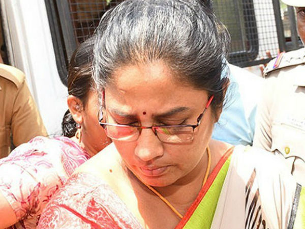 చీకటి రోజులు