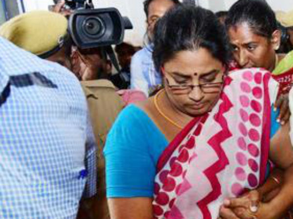 పక్కా స్కెచ్ తో ట్రాప్