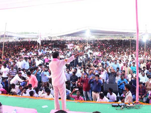 వివాదాస్పద వ్యాఖ్యలు