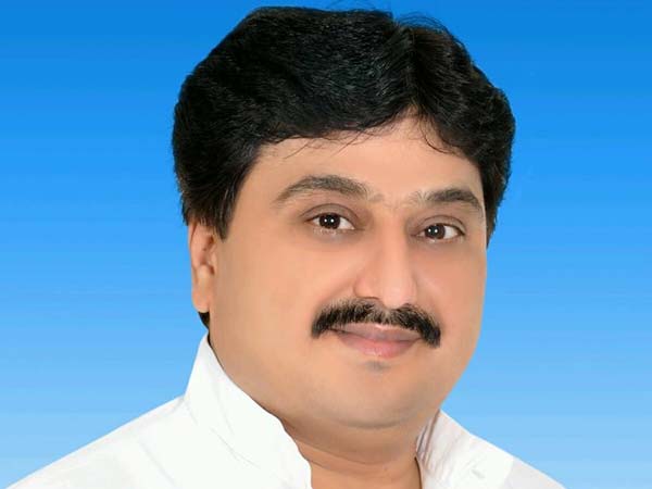 చతుర్ముఖ పోటీ తప్పదు..! కాని టీడిపి అభ్యర్ధికే అనుకూల వాతావరణం..!!