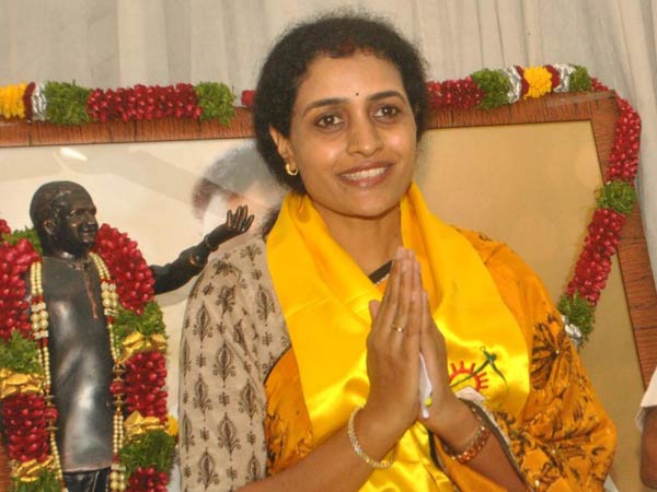 టీడీపీకి మళ్లీ గ్లామర్..! తెలంగాణ లో మార్క్ చూపిస్తామంటున్న వారసురాలు..!!
