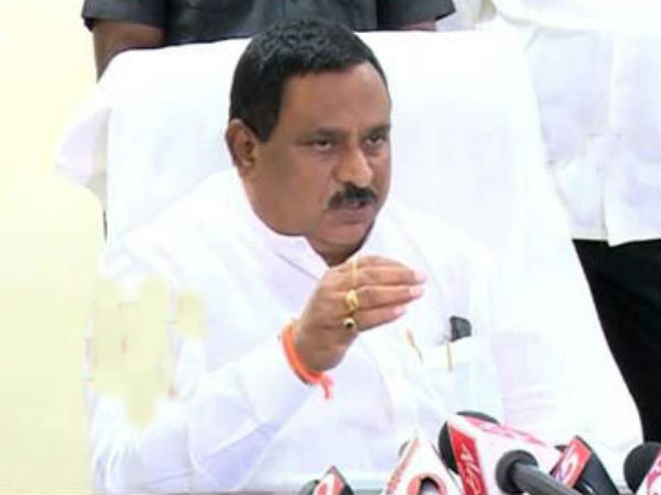 కాంగ్రెస్ కంటే బీజేపీ ప్రమాదం, ఎన్టీఆర్ మద్దతిచ్చారు