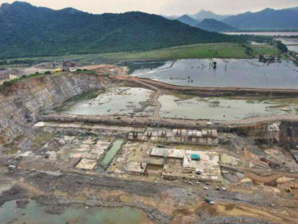 Supreme Court on Thursday ordered to people consensus on Polavaram Project. Supreme Court on Thursday ordered to people consensus on Polavaram Project.