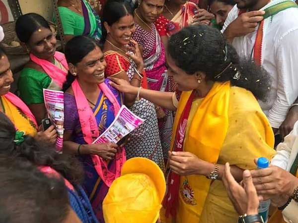 సుహాసినికి అండగా సినీ పరిశ్రమ..! మద్దత్తు తెలుపుతున్న తారలు..!!