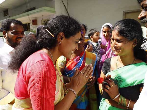 జగపతిబాబు, జయసుధ ఓకే..! మరికొంత మంది సంఘీభావం తెలిపేందుకు సై..!!