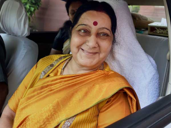 Telangana Assembly Elections 2018: Sushma Swaraj angry at CM Chandrasekhar Rao Telangana Assembly Elections 2018: Sushma Swaraj angry at CM Chandrasekhar Rao