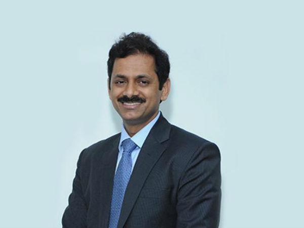 బహుమతిగా రూ.20 కోట్లు విలువ చేసే షేర్లు ఇచ్చిన వైద్యనాథన్