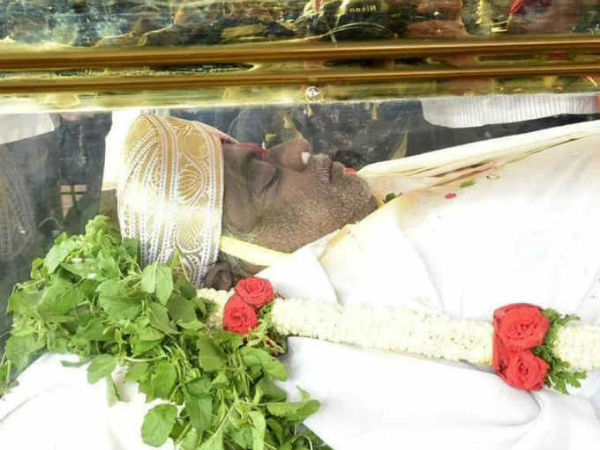రాజకీయ జీవితం అంతం