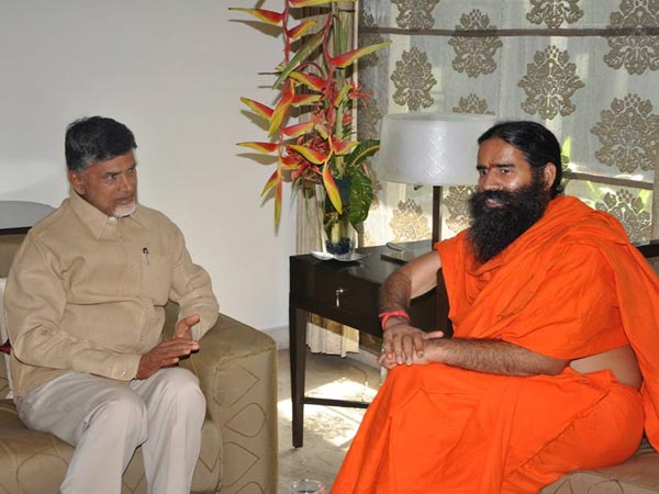 Ramdev Baba met C.m Chandrabau : Discussions on Mega Food Park.. Ramdev Baba met C.m Chandrabau : Discussions on Mega Food Park..