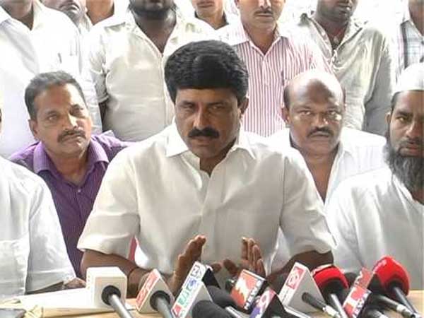 రాజీనామా కలకలం