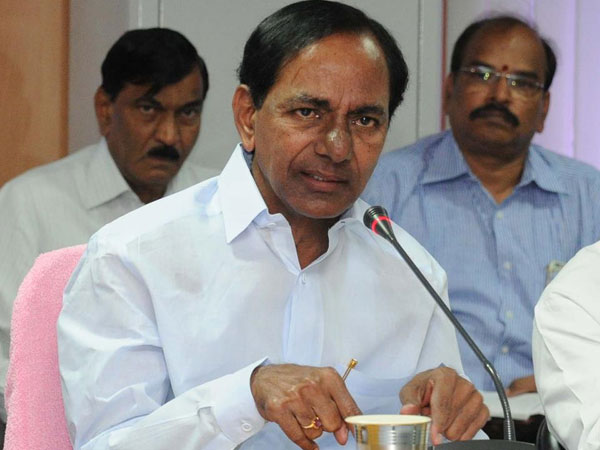 పాత మంత్రులు ఆల్ ఔట్.. కేటీఆర్ కోసమేనా?