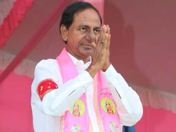 మన దద్దమ్మగాళ్లు భజన చేశారు