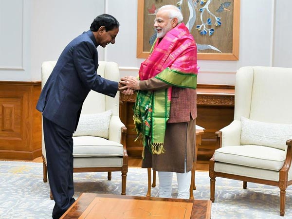 బ్రీఫింగ్ కోసం కలుస్తున్నారా?