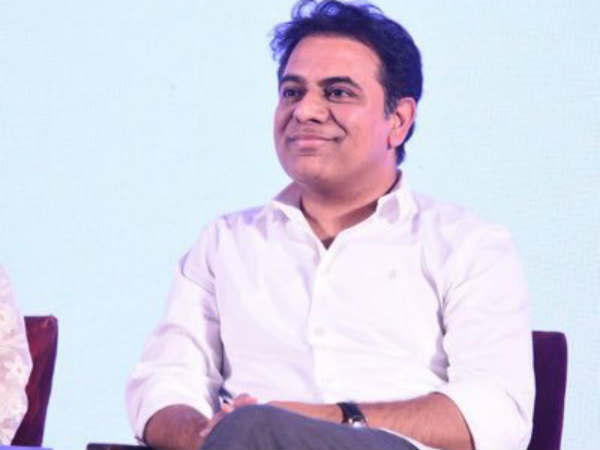 విదేశాల నుంచి స్వదేశానికి వచ్చిన