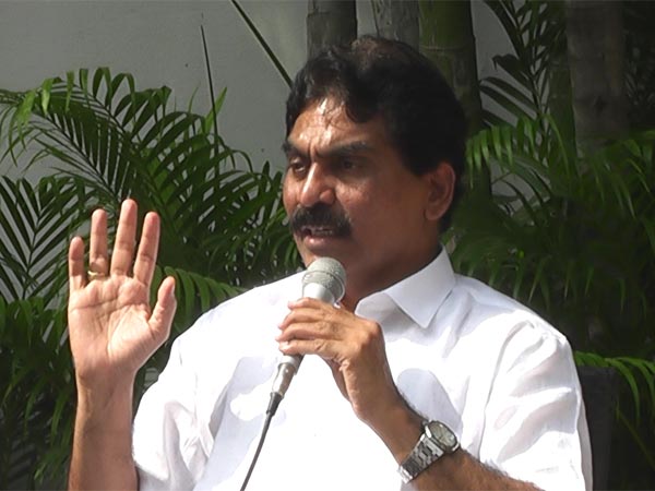 విధ్వేషాలు రెచ్చగొట్టేందుకు కాదు..! ప్రజా నాడి చెప్పాలనేదే తన ప్రయత్నం అన్న ఆక్టోపస్..!!