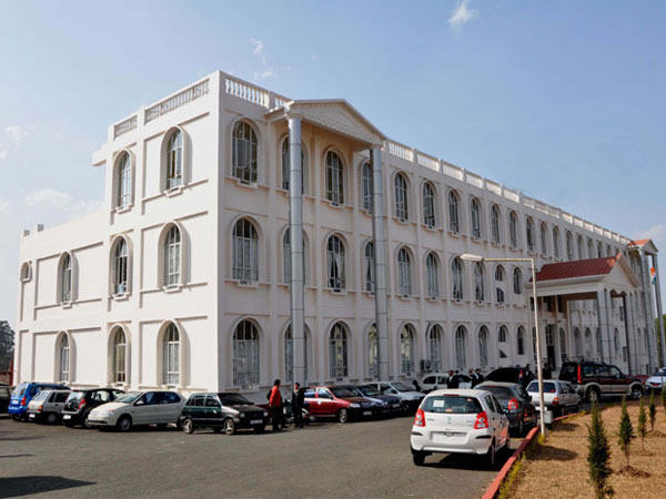 మోడీకి మమత మద్దతివ్వాలి