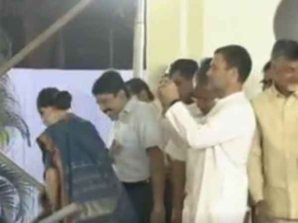 Chandrababu Naidu attends M Karunanidhis statue unveiling event Chandrababu Naidu attends M Karunanidhis statue unveiling event