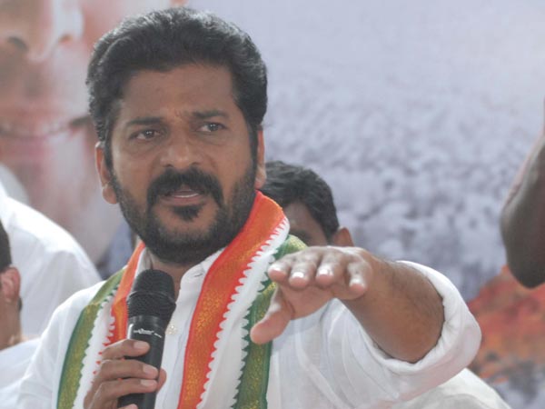 నేను ఓడితో రాజకీయ సన్యాసం, కేటీఆర్ సిద్ధమా?