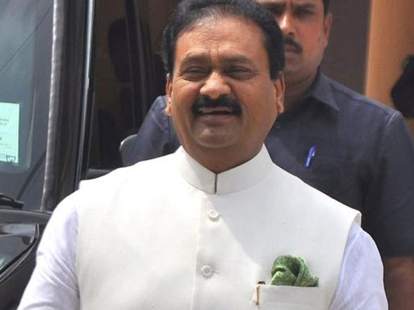 ప్రభుత్వ విధానాలపై విమర్శలు మొదలు పెట్టిన కాంగ్రెస్..! పథకాలు పక్కాగా అమలు చేయాలని సూచన.!