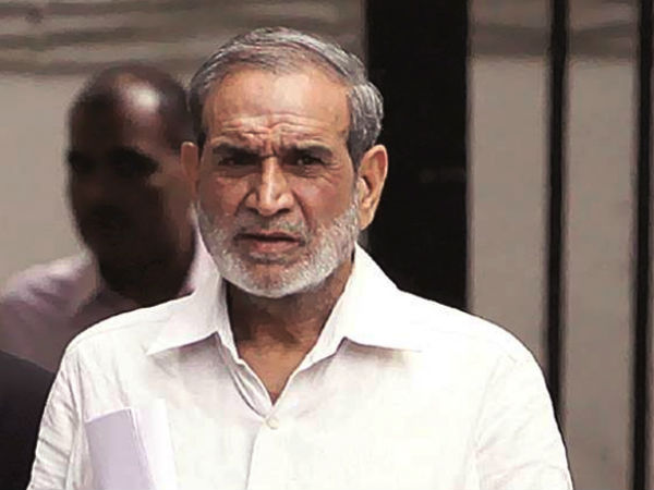 నానావతి కమిషన్ నివేదిక ఆధారంగా కేసు నమోదు
