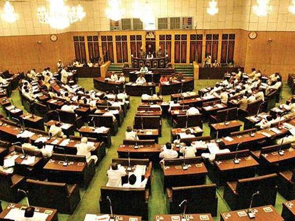 స్పీకర్ మాటెత్తడంలేదు