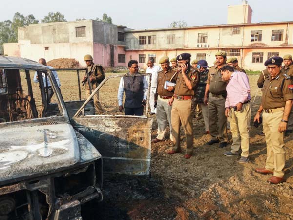 తెలిసిన వారు ఎవరూ గోవధకు పాల్పడరు: తహసీల్దార్
