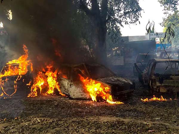 హింసకు పాల్పడ్డ వారిలో యువవాహిని, భజరంగ్దళ్,శివసేన కార్యకర్తలే