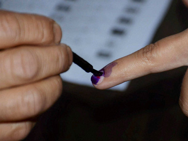 villagers attack on poll officer villagers attack on poll officer