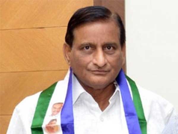 వైసిపిని వీడాలని ఆదిశేషగిరి రావు
