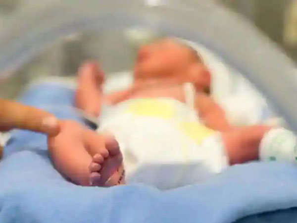 Babys Legs fractured, Liver ruptured, during botched delivery Babys Legs fractured, Liver ruptured, during botched delivery