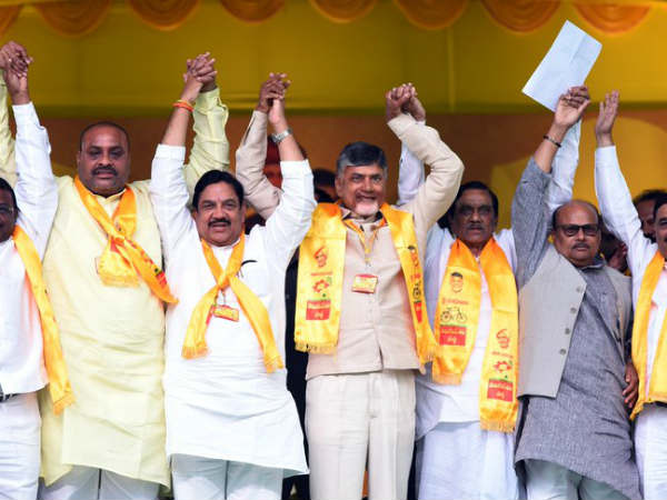 బీసిలకు సముచిత స్థానం కల్పించింది టీడిపీనే..! లోటు బడ్జెట్ ఉన్న హామీలన్నీ నెరవేర్చామన్న లోకేష్..!