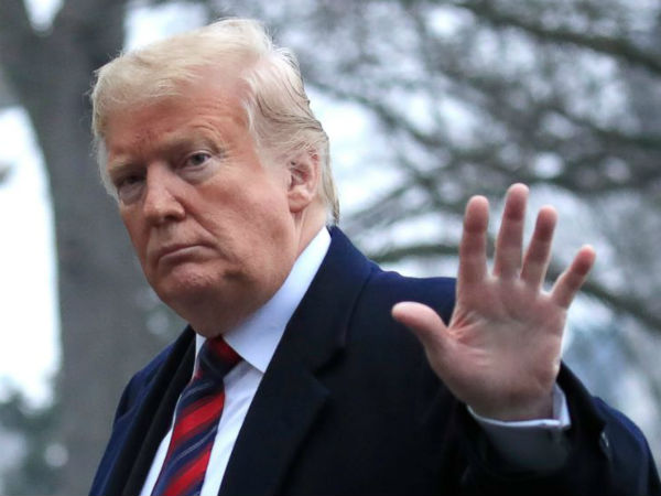Donald Trump signs deal ending longest US government shutdown Donald Trump signs deal ending longest US government shutdown